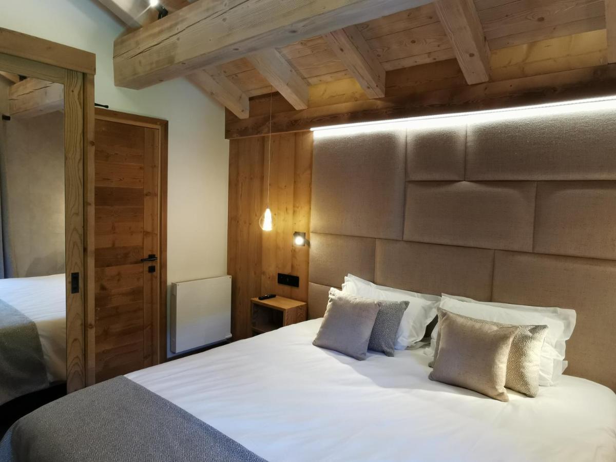 Chalet Jardin D'Angele Chambres D'Hotes คูร์เชอแวล ภายนอก รูปภาพ