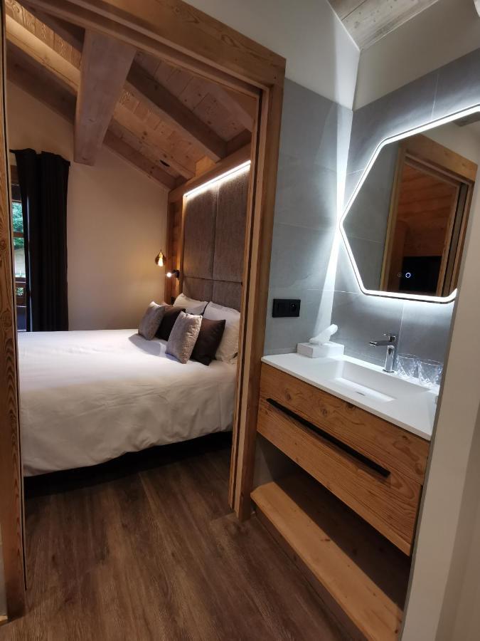Chalet Jardin D'Angele Chambres D'Hotes คูร์เชอแวล ภายนอก รูปภาพ