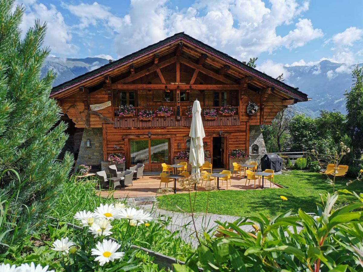 Chalet Jardin D'Angele Chambres D'Hotes คูร์เชอแวล ภายนอก รูปภาพ