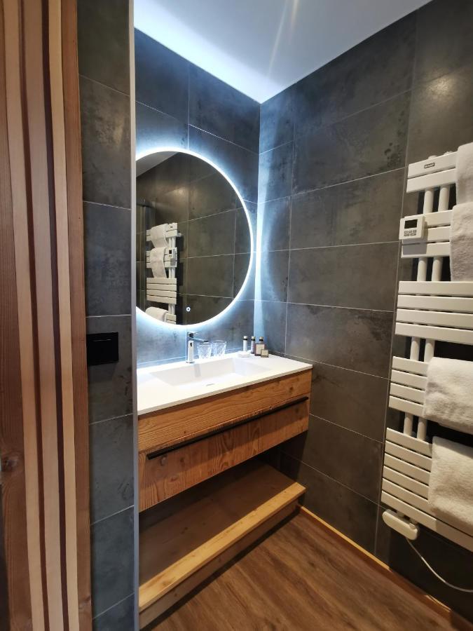 Chalet Jardin D'Angele Chambres D'Hotes คูร์เชอแวล ภายนอก รูปภาพ