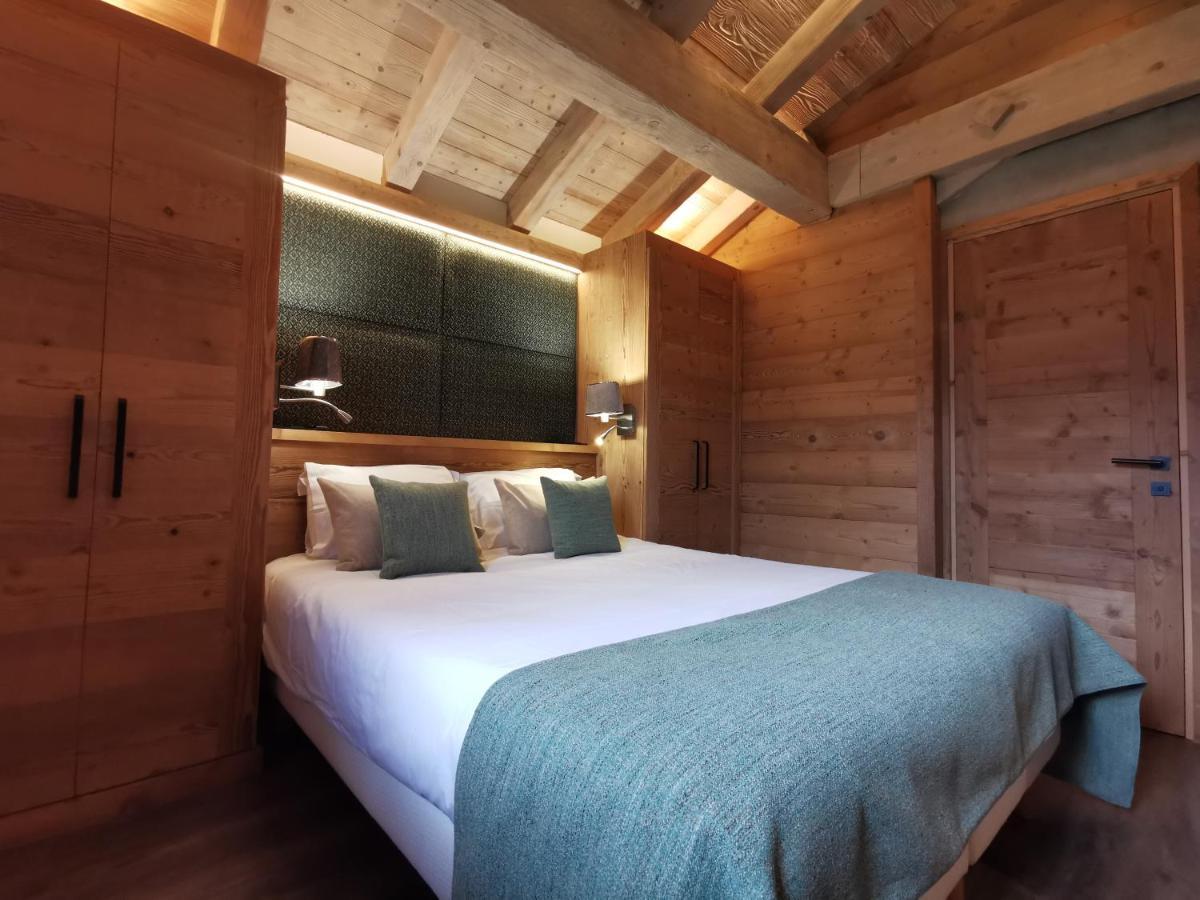 Chalet Jardin D'Angele Chambres D'Hotes คูร์เชอแวล ภายนอก รูปภาพ