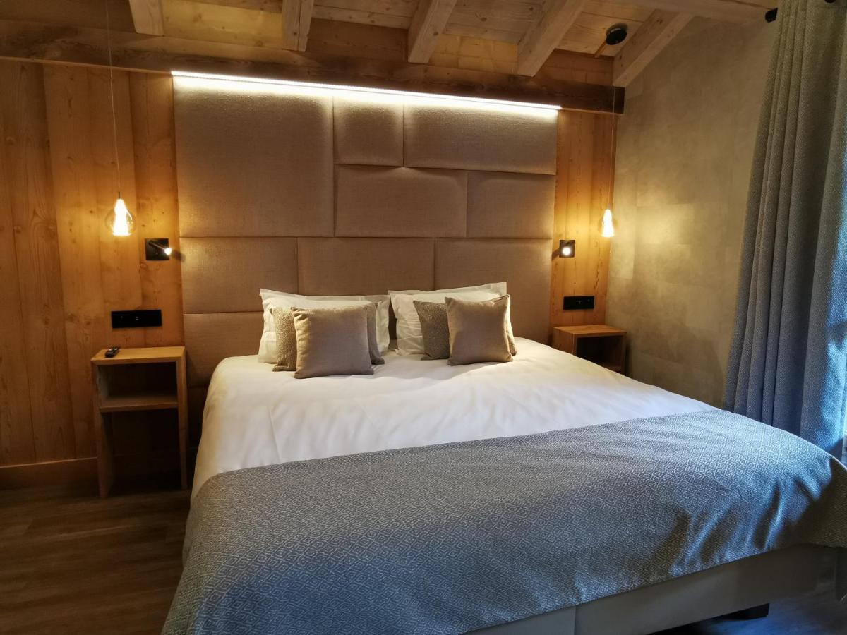 Chalet Jardin D'Angele Chambres D'Hotes คูร์เชอแวล ภายนอก รูปภาพ